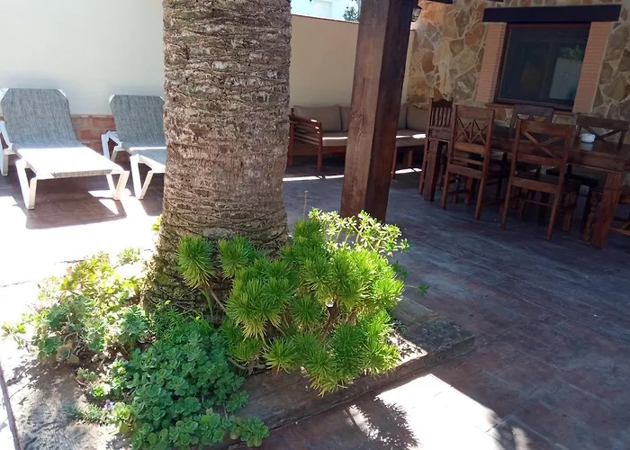 Апартаменти Montgo *